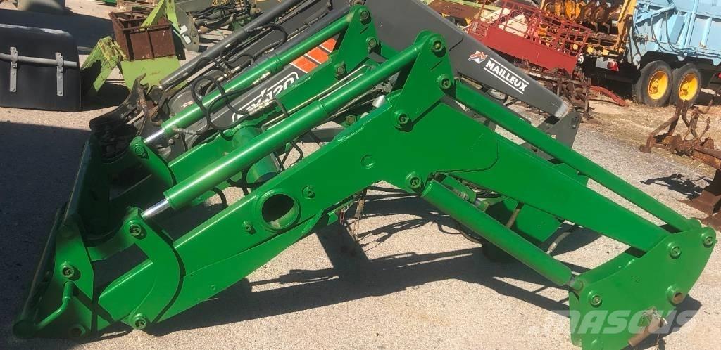 John Deere 6430 الجرارات