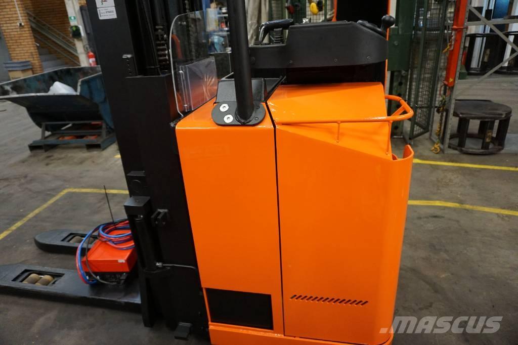 Toyota SSE160L شاحنات مناولة ذاتية الدفع