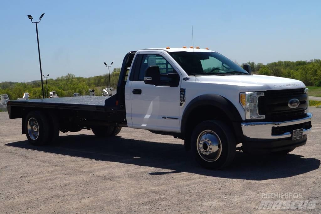 Ford F 550 XL SD شاحنات مسطحة/مفصلية الجوانب