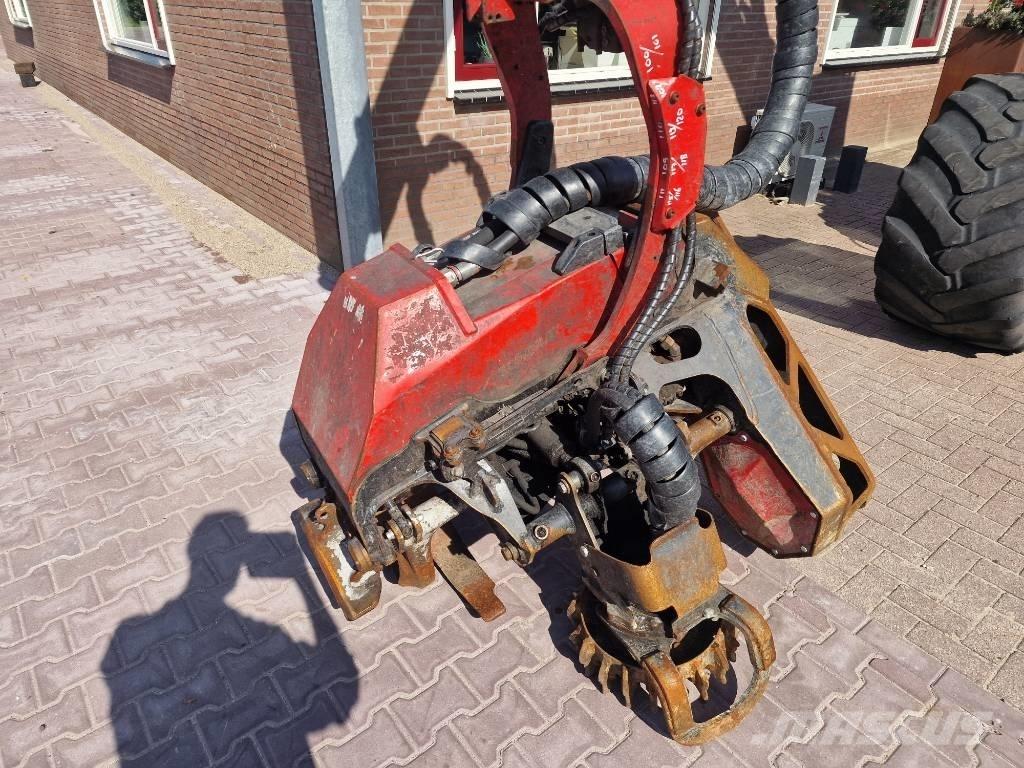 Valmet 911.4 حصادات