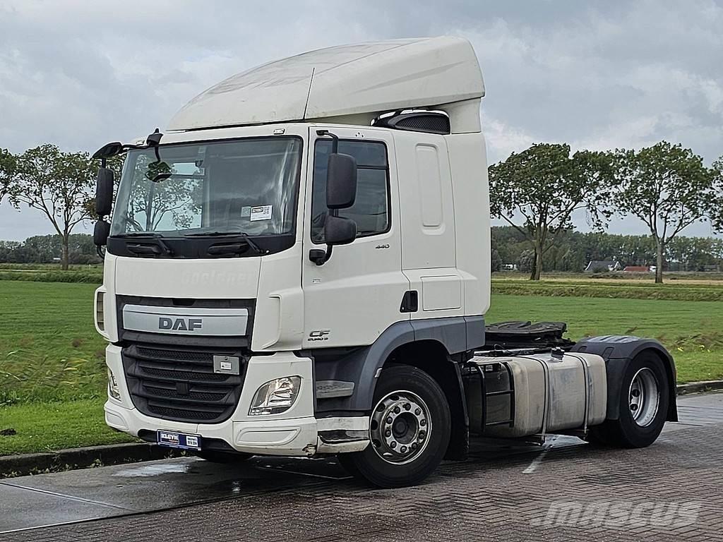 DAF CF 440 434tkm وحدات الجر