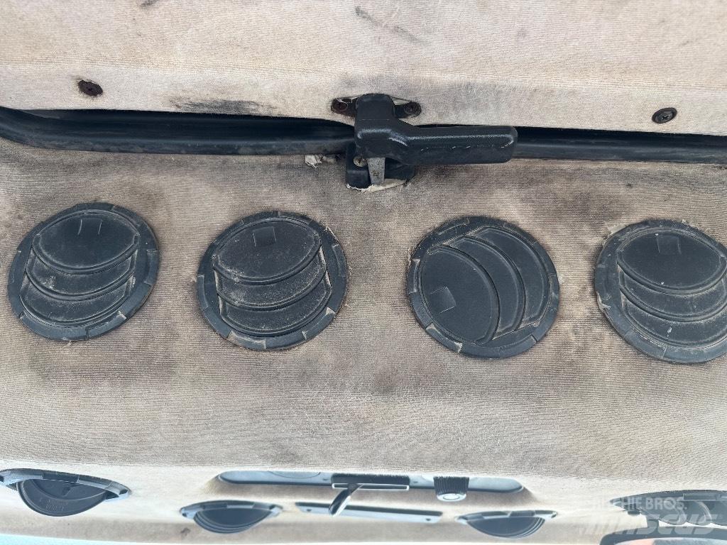 Fiatagri 110-90 الجرارات