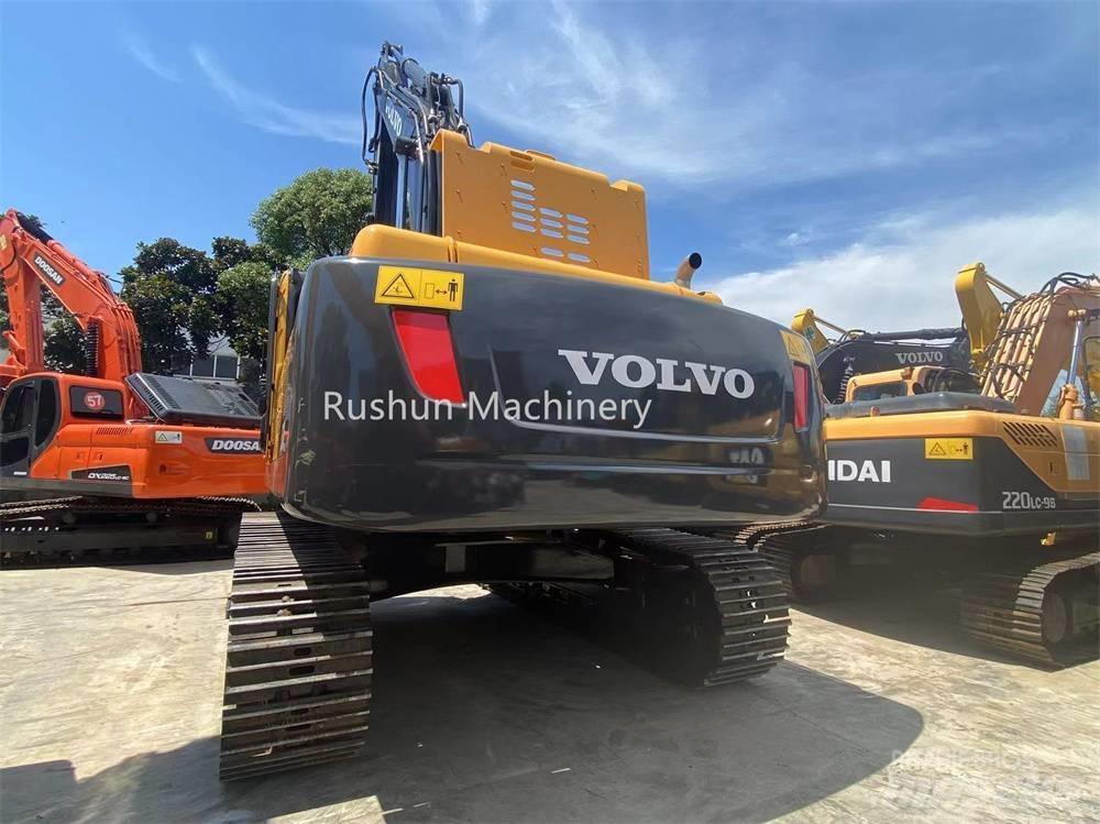 Volvo EC 360 B LC حفارات زحافة