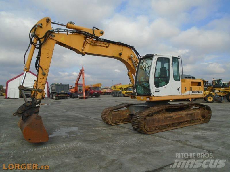 Liebherr R 900 C حفارات زحافة