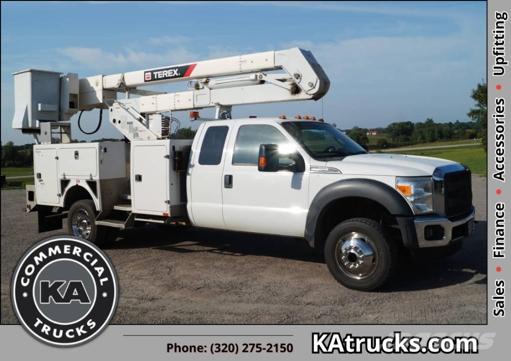 Ford F 550 XLT SD المنصات الهوائية المثبتة على شاحنة
