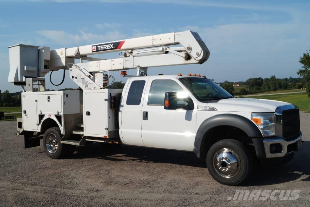 Ford F 550 XLT SD المنصات الهوائية المثبتة على شاحنة