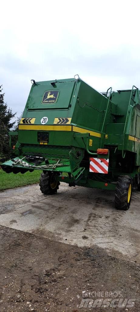 John Deere 2056HM حصادات