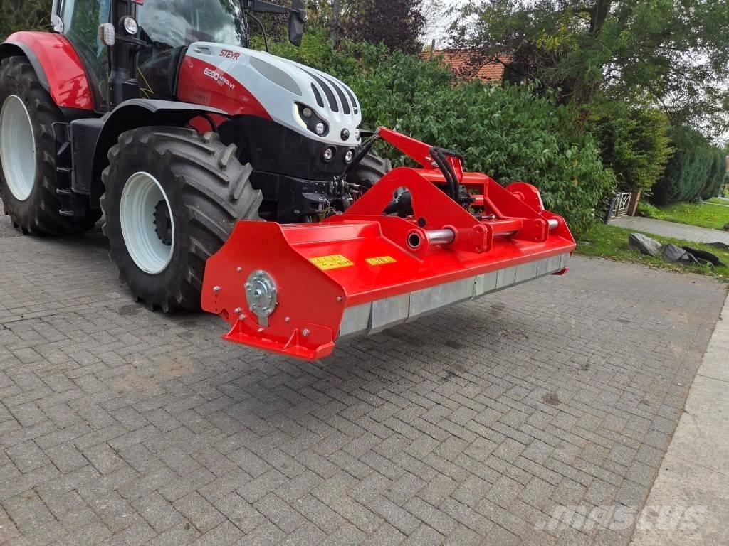 Boxer Duo 300 Plus جزازات وأغطية المراعي