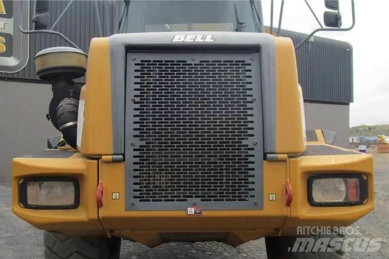 Bell B30D 22000L شاحنات أخرى