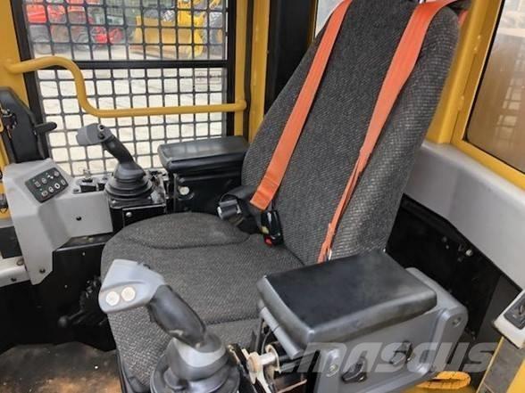 Weiler B570 قاطعات وجامعات الأشجار