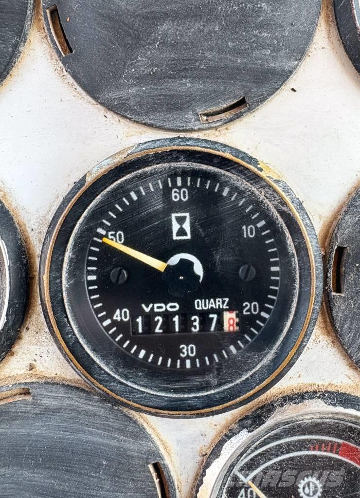 Hamm 4011 مداحل ثنائية الاسطوانة