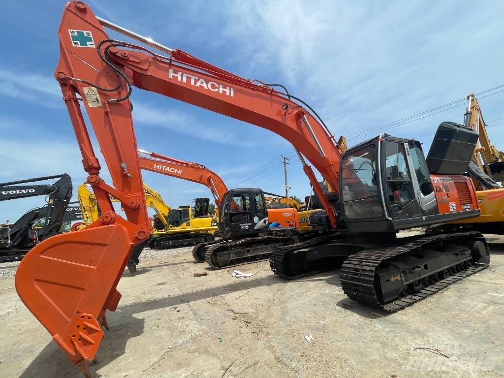 Hitachi ZX 240 حفارات زحافة
