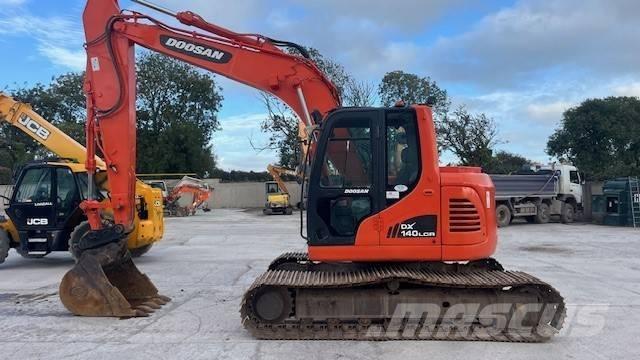 Doosan DX 140 LCR-3 حفارات زحافة