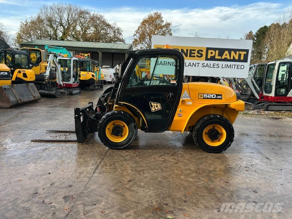 JCB 520-40 مناولات متداخلة