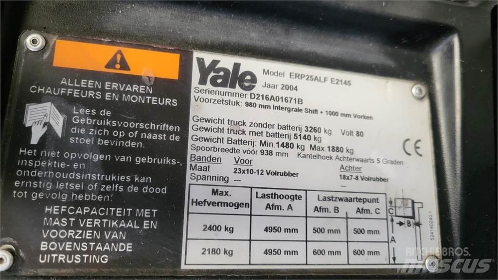 Yale ERP25ALF شاحنات ذات رافعات شوكية تعمل بالكهرباء