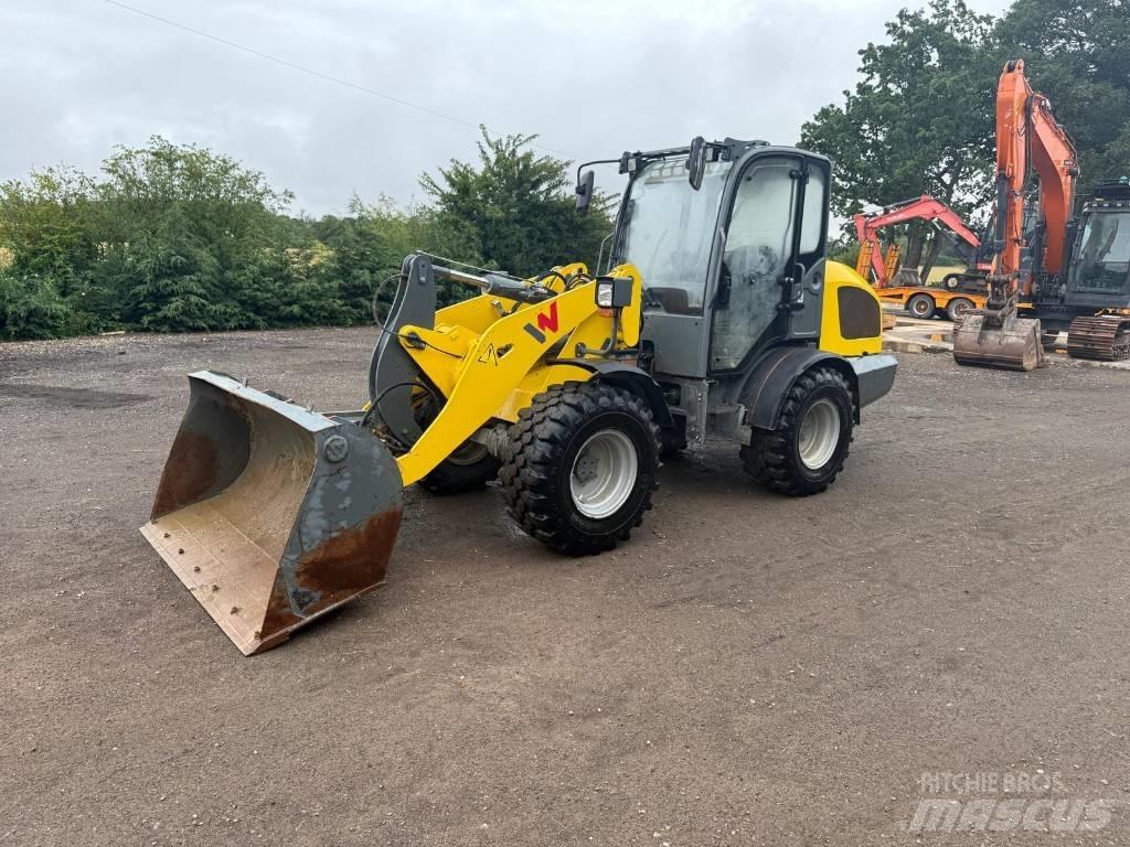 Wacker Neuson WL 44 لوادر بعجل