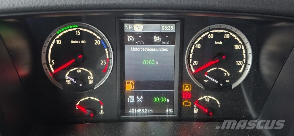 Scania R 580 LA 8x4 وحدات الجر