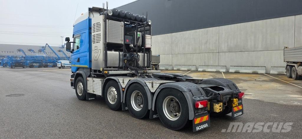 Scania R 580 LA 8x4 وحدات الجر