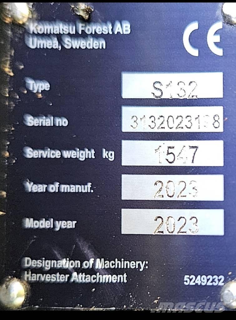 Komatsu 941 حصادات