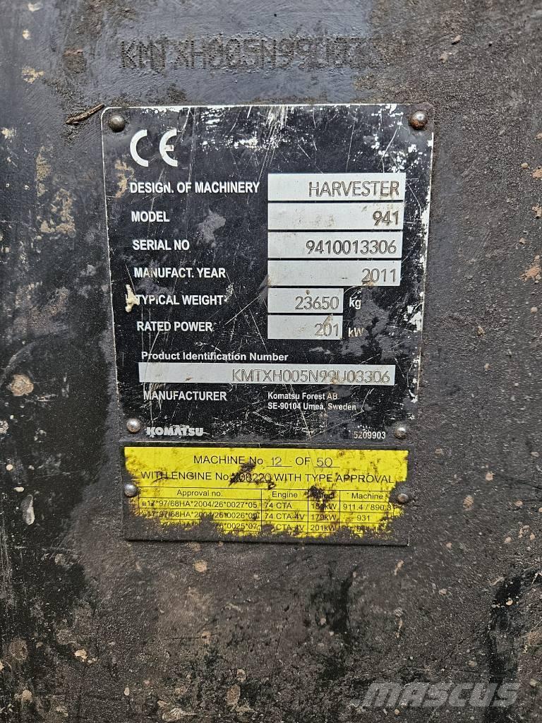 Komatsu 941 حصادات