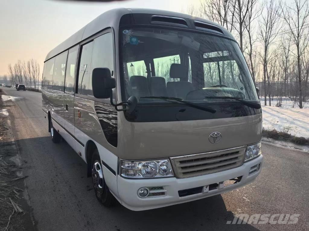 Toyota Coaster Bus حافلة صغيرة
