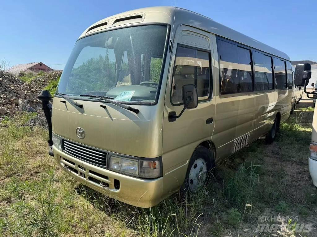 Toyota Coaster Bus حافلة صغيرة
