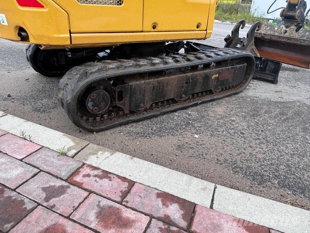 CAT 301.8 حفارات صغيرة أقل من 7 طن (حفارات صغيرة)