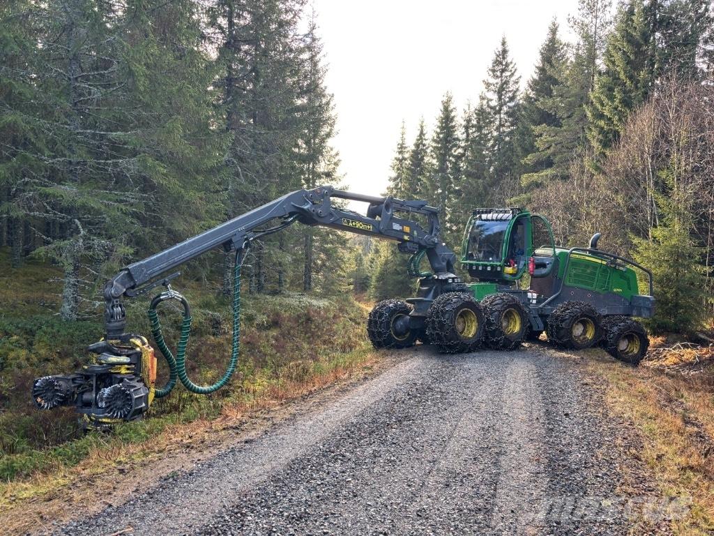 John Deere 1270G 8WD حصادات