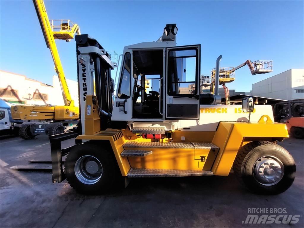 Svetruck 15120 35 شاحنات الديزل
