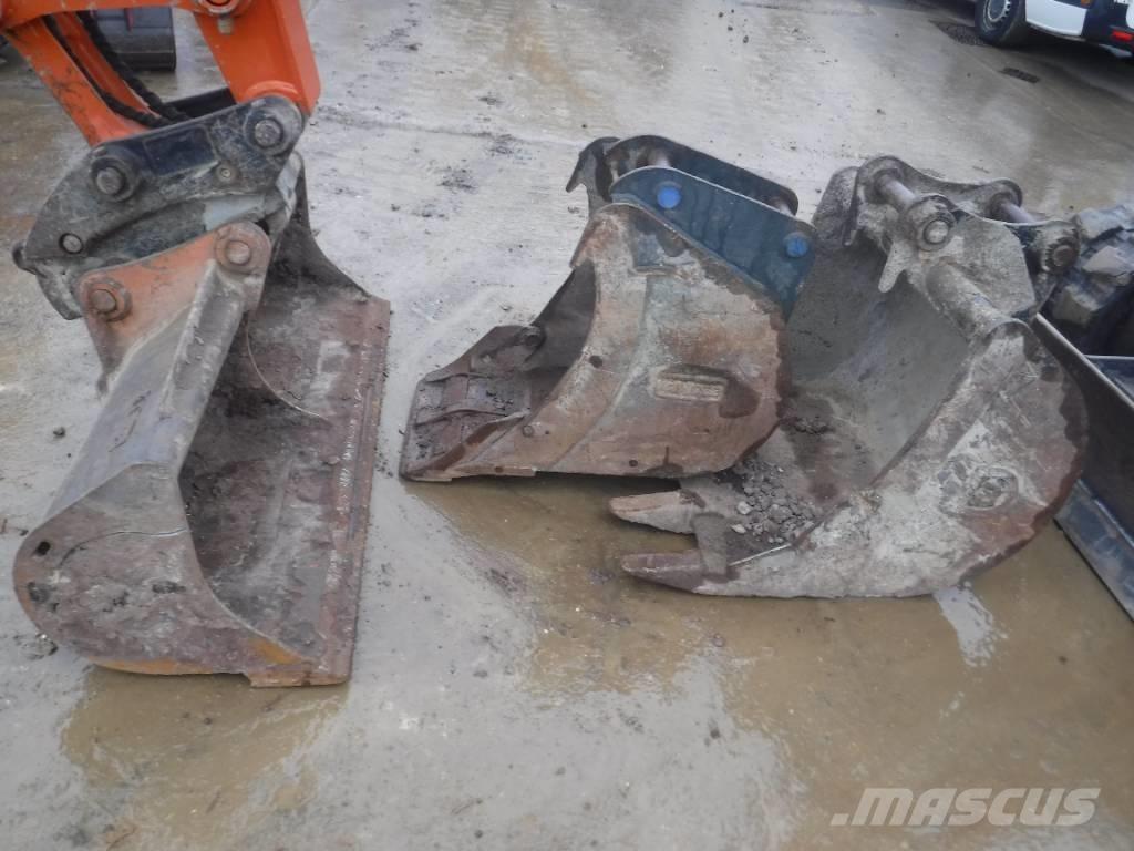 Hitachi ZX 85 US B-6 حفارات وسط 7 طن - 12 طن