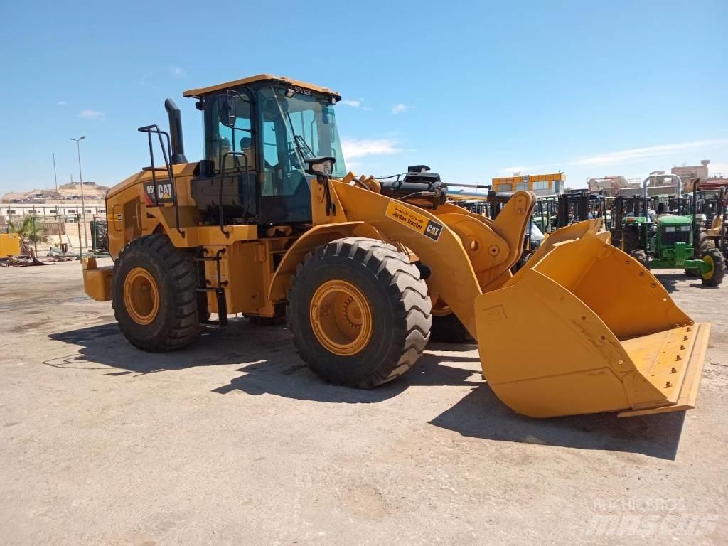 CAT 950 GC لوادر بعجل
