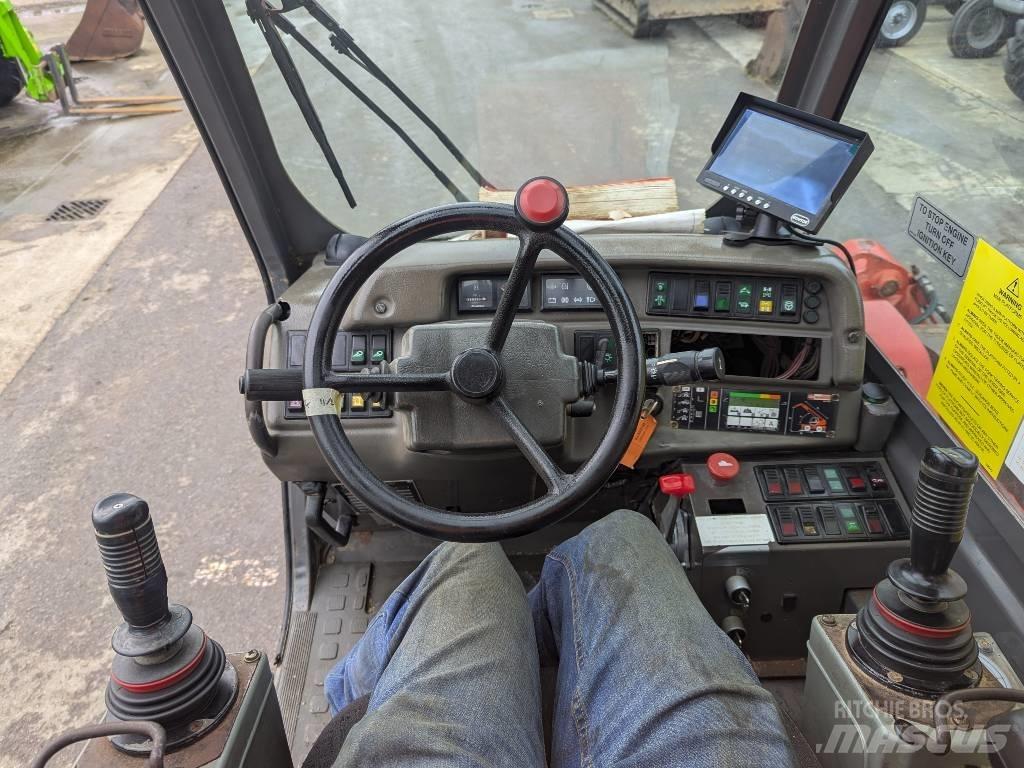 Manitou MRT 15.42 مناولات متداخلة