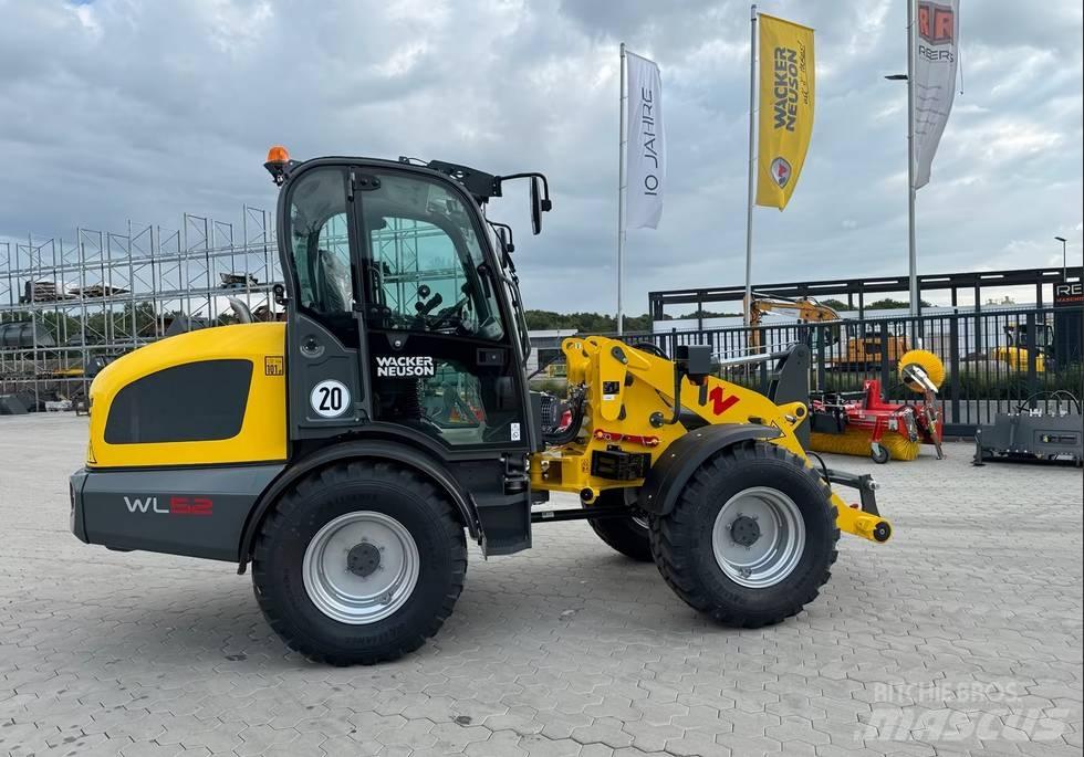 Wacker Neuson WL 52 لوادر بعجل
