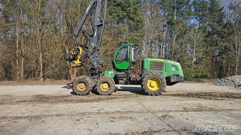 John Deere 1270 E حصادات
