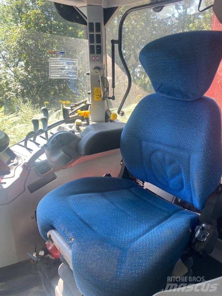 New Holland T6 175 الجرارات