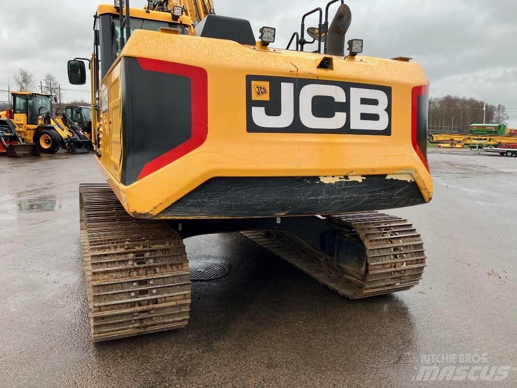 JCB 220X LC حفارات زحافة