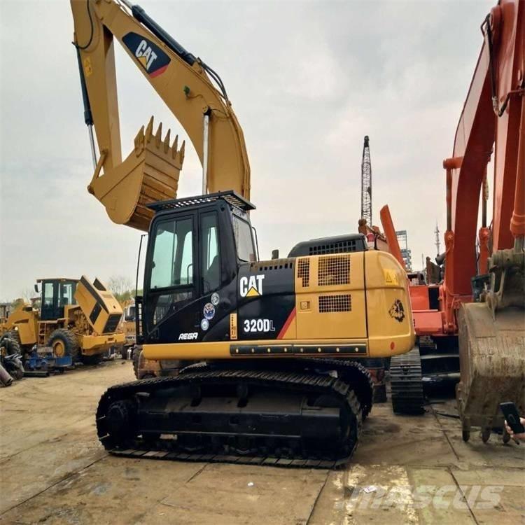 CAT 325DL حفارات زحافة