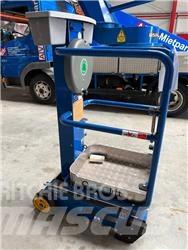 JLG Pecolift رافعات ومنصات أخرى