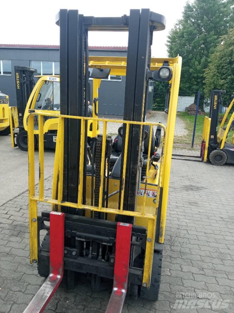 Hyster J 1.5 XNT شاحنات ذات رافعات شوكية تعمل بالكهرباء