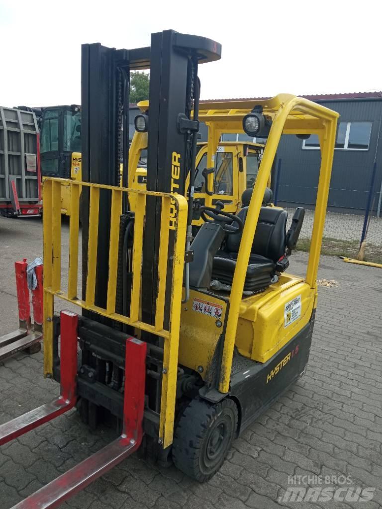 Hyster J 1.5 XNT شاحنات ذات رافعات شوكية تعمل بالكهرباء
