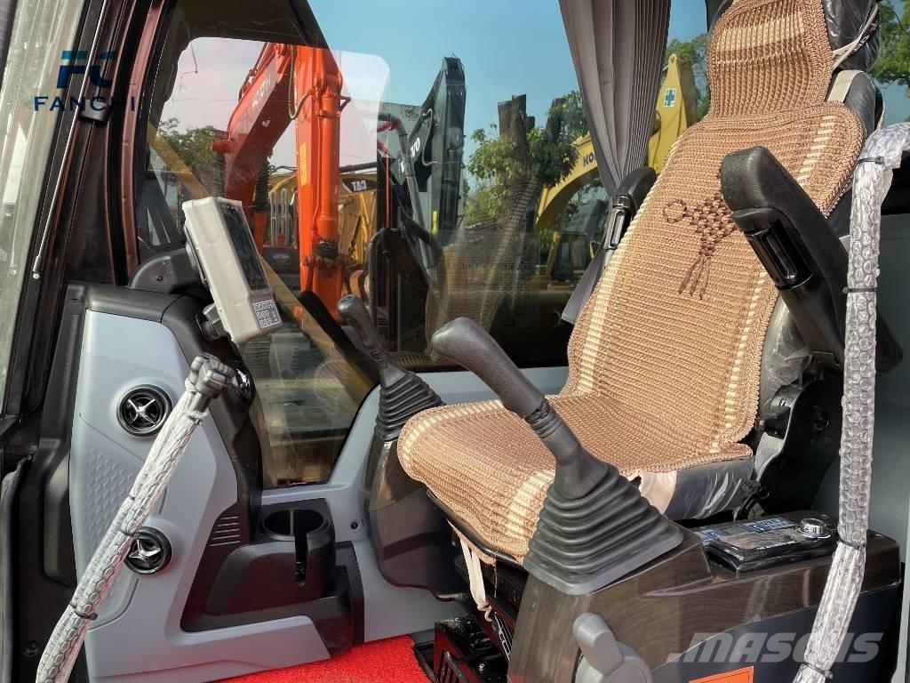 Sany SY 155 H حفارات زحافة