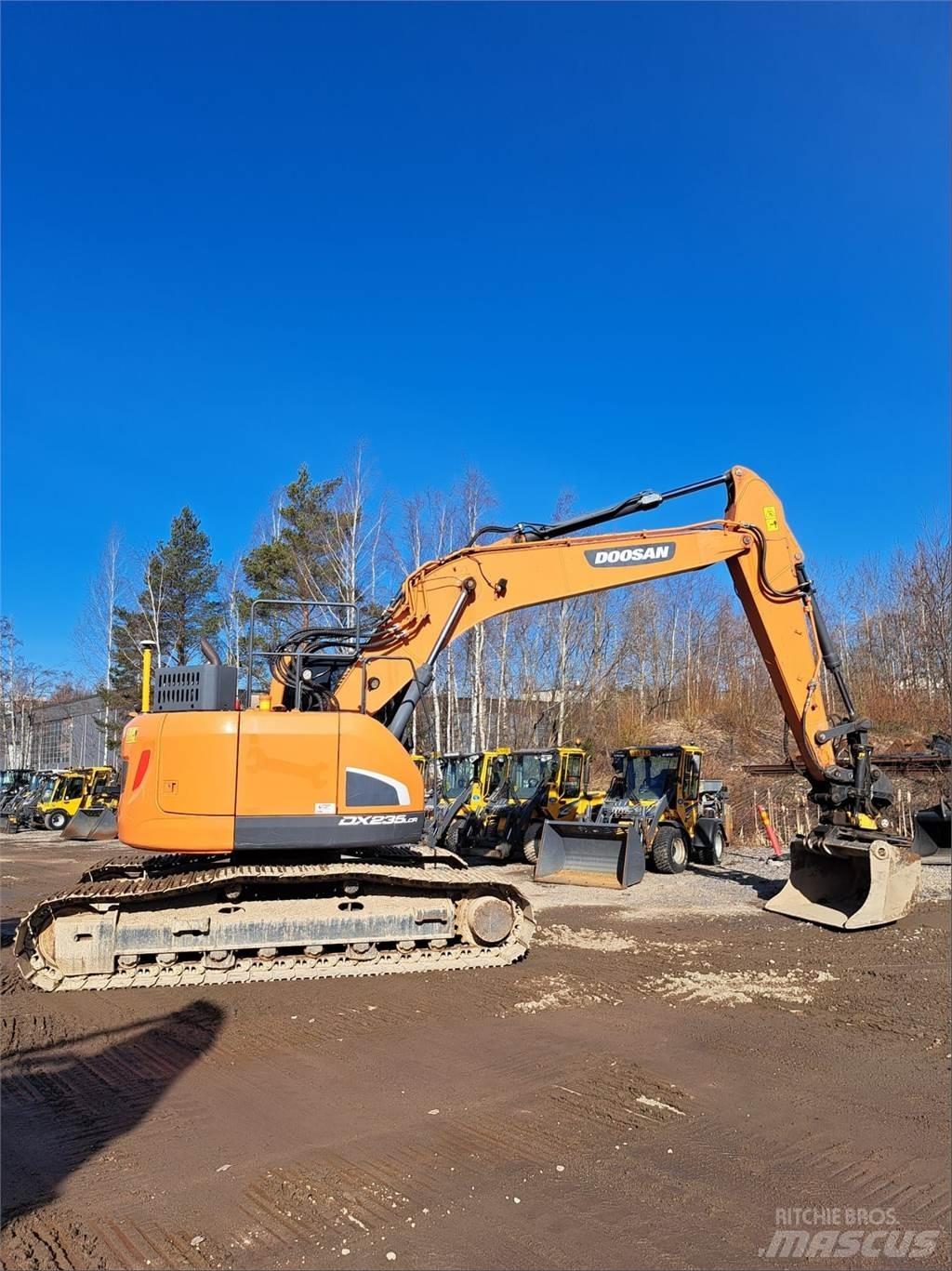 Doosan DX235LCR-5 حفارات زحافة