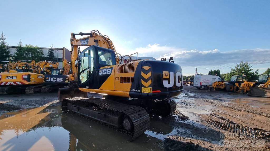 JCB JS 220 LC حفارات زحافة