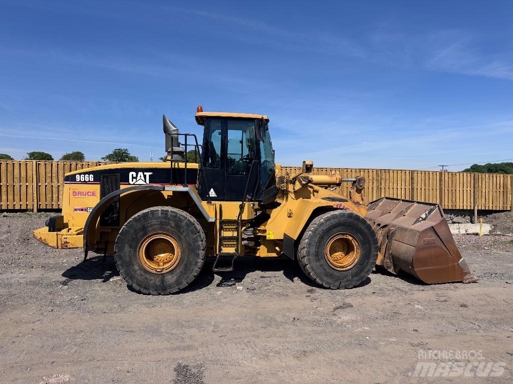 CAT 966 G لوادر بعجل
