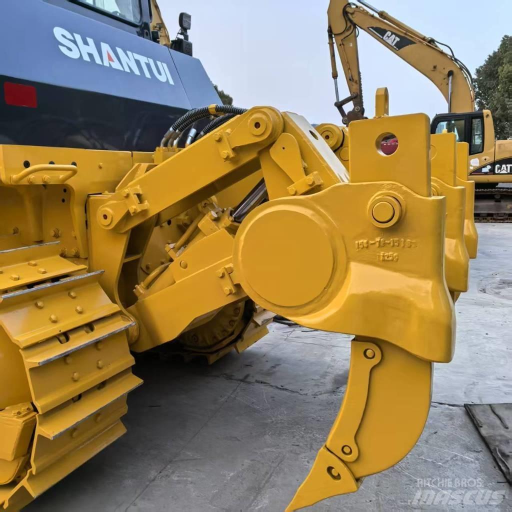 Shantui SD22L بلدوزرات مجنزرة