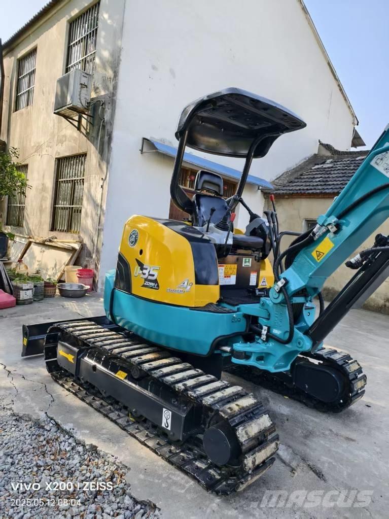 Kubota U 35 حفارات صغيرة أقل من 7 طن (حفارات صغيرة)