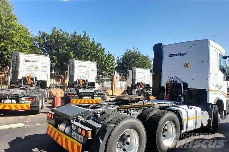 Volvo FH 440 شاحنات أخرى