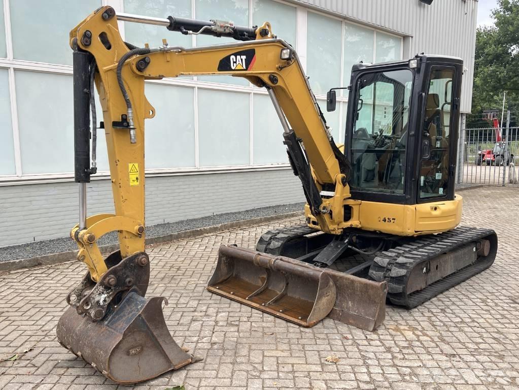 CAT 305 E2 CR   2019 حفارات صغيرة أقل من 7 طن (حفارات صغيرة)