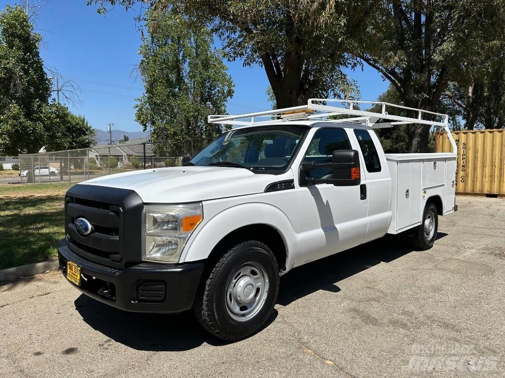 Ford F 250 SD شاحنات خفيفة/مفصلية الجوانب