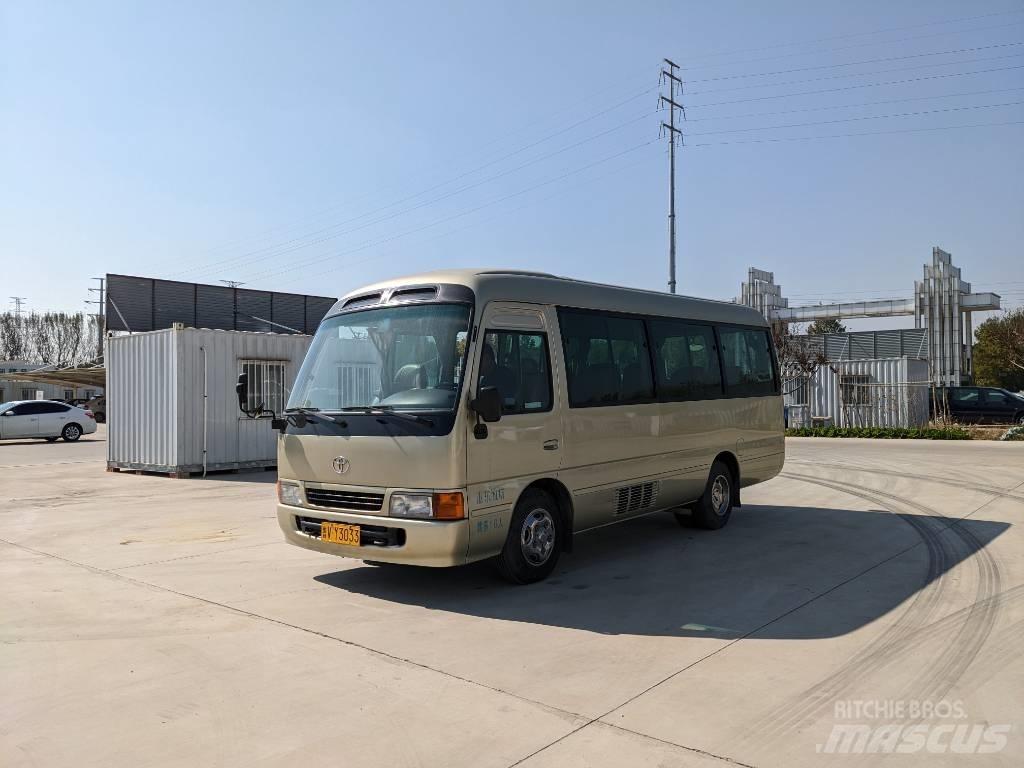 Toyota Coaster Bus حافلة صغيرة